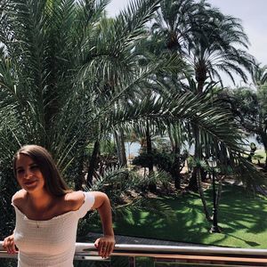 Meet your Posher, Christine